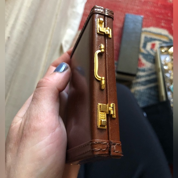 Tiny briefcase - Picture 3 of 3